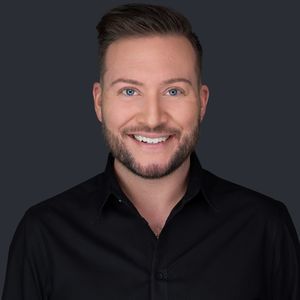 Meet your Posher, Justin